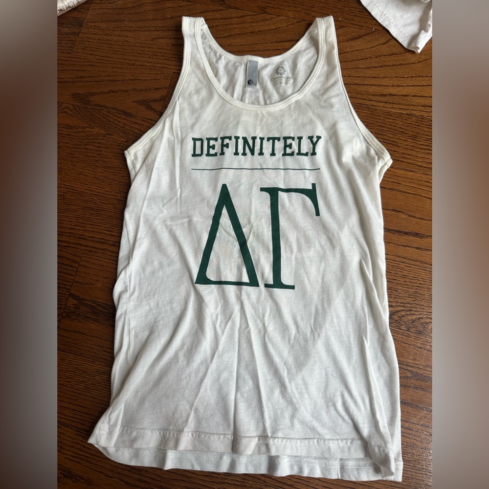 Vintage Definitely Delta Gamma White Graphic Tank Top